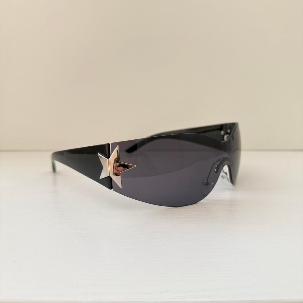 Unbranded Men's Black and Grey Sunglasses